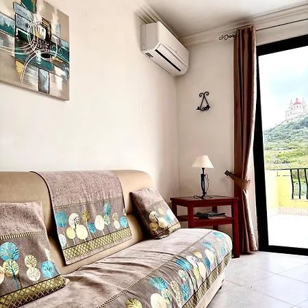 Seaside Apartament Mellieħa