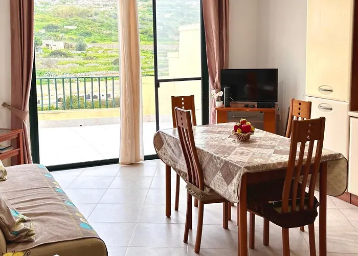 Seaside Apartament Mellieħa